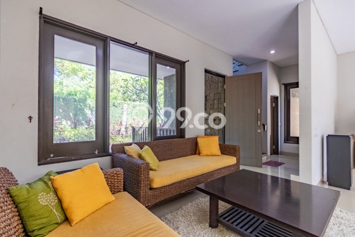 INVESTASI TEPAT! Rumah area Jimbaran, Luas 152m2m² LB 172m2m² INVESTASI TEPAT! Rumah area Jimbaran, Luas 152m2m² LB 172m2m²