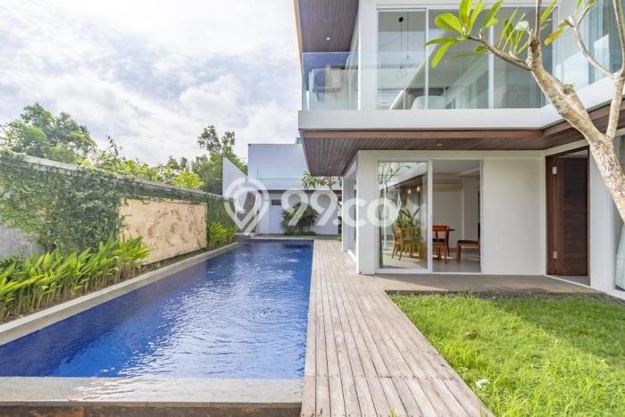 Vila Kawasan , Area 405m2m², Ideal untuk beragam kebutuhan Vila Kawasan , Area 405m2m², Ideal untuk beragam kebutuhan