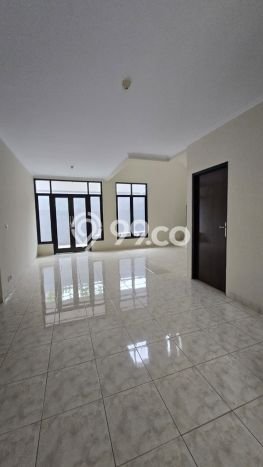 HOT DEAL! Rumah area Alam Sutera, 3 KM, Area Strategis, LT 240m2m² Bangunan 400m2m² HOT DEAL! Rumah area Alam Sutera, 3 KM, Area Strategis, LT 240m2m² Bangunan 400m2m²