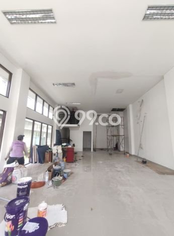 Ruko Disewa di Jakarta Timur dengan LB 334m2 Area Komersial Ramai Ruko Disewa di Jakarta Timur dengan LB 334m2 Area Komersial Ramai