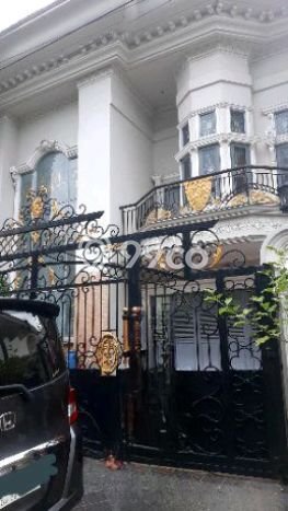 Disewakan! Rumah 7 Kamar Tidur &
7 Kamar Mandi di Pulogebang, Jakarta Timur Disewakan! Rumah 7 Kamar Tidur &
7 Kamar Mandi di Pulogebang, Jakarta Timur