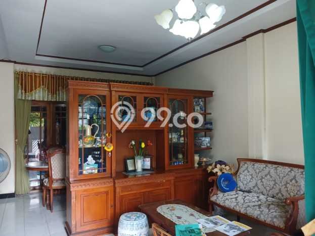 Rumah Strategis Modern Lb 150m2 di Laweyan, Surakarta Rumah Strategis Modern Lb 150m2 di Laweyan, Surakarta