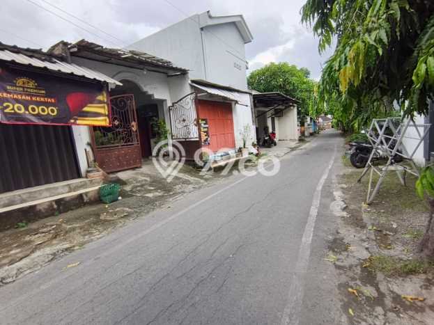 Dijual Rumah 5 Kamar Lokasi Ideal Nyaman dan Strategis di Banjarsari Dijual Rumah 5 Kamar Lokasi Ideal Nyaman dan Strategis di Banjarsari