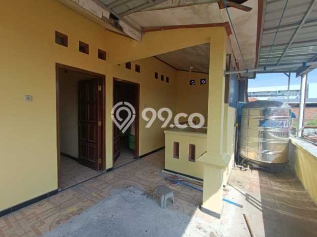 For Sale Rumah 6 Kamar Lokasi Ideal Nyaman dan Strategis di Jebres For Sale Rumah 6 Kamar Lokasi Ideal Nyaman dan Strategis di Jebres