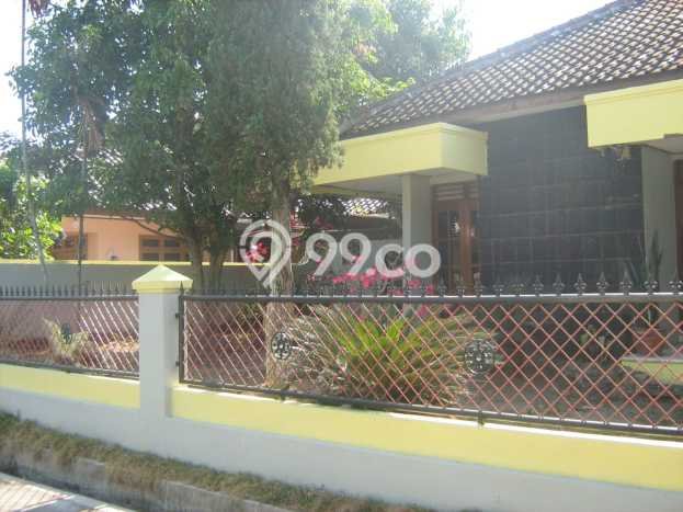 HUNIAN BERKELAS! Rumah Premium Boyolali Kota, Boyolali, Luas Tanah 490m² Luas Bangunan 490m² HUNIAN BERKELAS! Rumah Premium Boyolali Kota, Boyolali, Luas Tanah 490m² Luas Bangunan 490m²