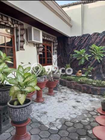 Dijual Hunian Mewah dengan Fasilitas Sekitar Komplit di Laweyan, Surakarta Dijual Hunian Mewah dengan Fasilitas Sekitar Komplit di Laweyan, Surakarta