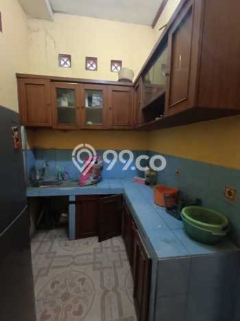 For Sale Rumah 6 Kamar Lokasi Ideal Nyaman dan Strategis di Jebres For Sale Rumah 6 Kamar Lokasi Ideal Nyaman dan Strategis di Jebres