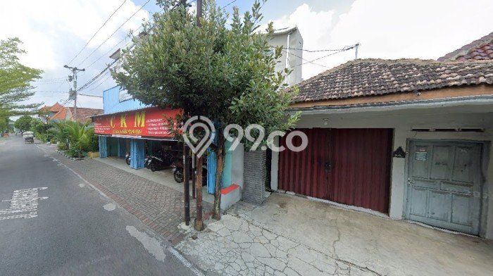 Hunian Mewah Dijual LT 220m2 di Laweyan, Surakarta Hunian Mewah Dijual LT 220m2 di Laweyan, Surakarta