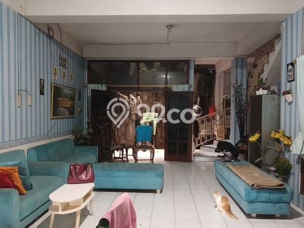 Rumah Eksklusif Siap Huni LT 231m2 di Laweyan, Surakarta Rumah Eksklusif Siap Huni LT 231m2 di Laweyan, Surakarta