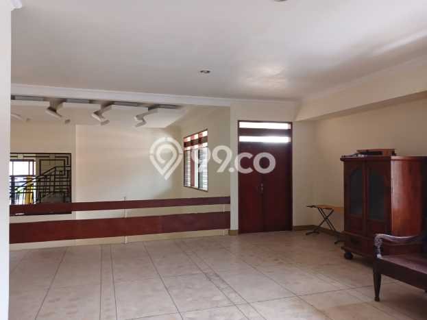 For Sale Rumah Mewah Exclusive di Laweyan, Surakarta For Sale Rumah Mewah Exclusive di Laweyan, Surakarta