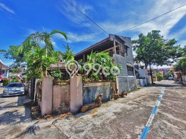 For Sale Rumah 5 Kamar Lokasi Ideal Bagus dan Strategis di Baki For Sale Rumah 5 Kamar Lokasi Ideal Bagus dan Strategis di Baki