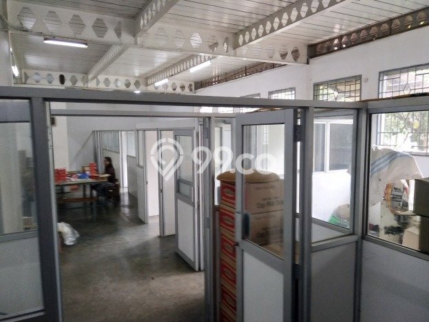 Lokasi Strategis! Dijual Pabrik Bisnis di Baleendah, Bandung Kondisi Bagus Lokasi Strategis! Dijual Pabrik Bisnis di Baleendah, Bandung Kondisi Bagus