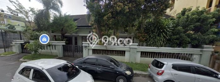 Rumah Elit Modern Tanpa Renovasi di Penumping Surakarta Rumah Elit Modern Tanpa Renovasi di Penumping Surakarta