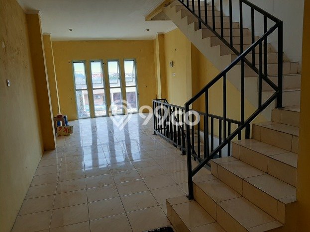 Untuk Dijual! Ruko di Rangkapanjaya Depok LT 80m2 / LB 225m2 Kawasan Strategis Untuk Dijual! Ruko di Rangkapanjaya Depok LT 80m2 / LB 225m2 Kawasan Strategis