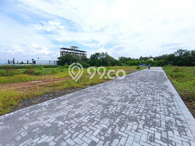 HARGA TERBAIK! Tanah Kawasan Gamping, Luas 130m², Akses Jalan Raya, Cocok untuk Hunian HARGA TERBAIK! Tanah Kawasan Gamping, Luas 130m², Akses Jalan Raya, Cocok untuk Hunian