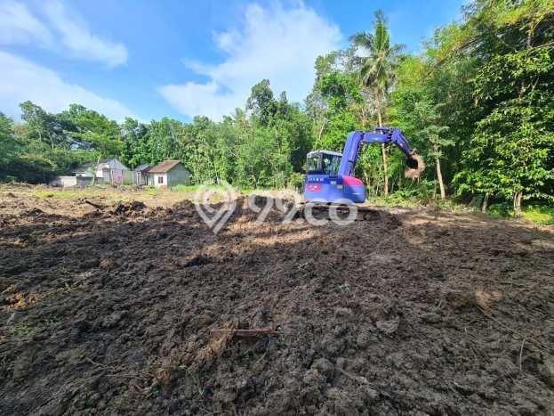 HARGA MENARIK! Tanah Kawasan Kasihan, Luas 177m², Kawasan Potensial, Bebas Longsor HARGA MENARIK! Tanah Kawasan Kasihan, Luas 177m², Kawasan Potensial, Bebas Longsor