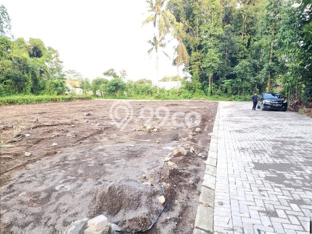 Jarang Ada! Tanah di Ngaglik Punya Luas 217m2 SHM Jarang Ada! Tanah di Ngaglik Punya Luas 217m2 SHM