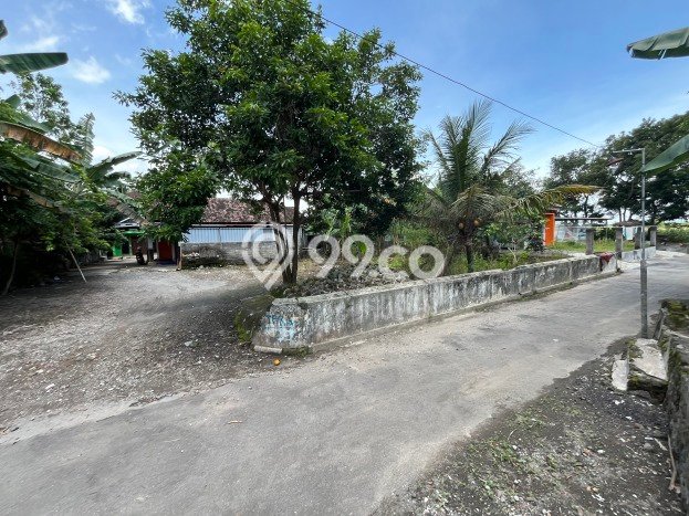 Kavling Tanah Dijual di Prambanan, Sleman, Luas 108m2 Area Strategis Kavling Tanah Dijual di Prambanan, Sleman, Luas 108m2 Area Strategis