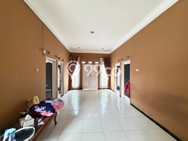 Hunian Cantik Modern Lb 240m2 di Banjarsari, Solo Hunian Cantik Modern Lb 240m2 di Banjarsari, Solo