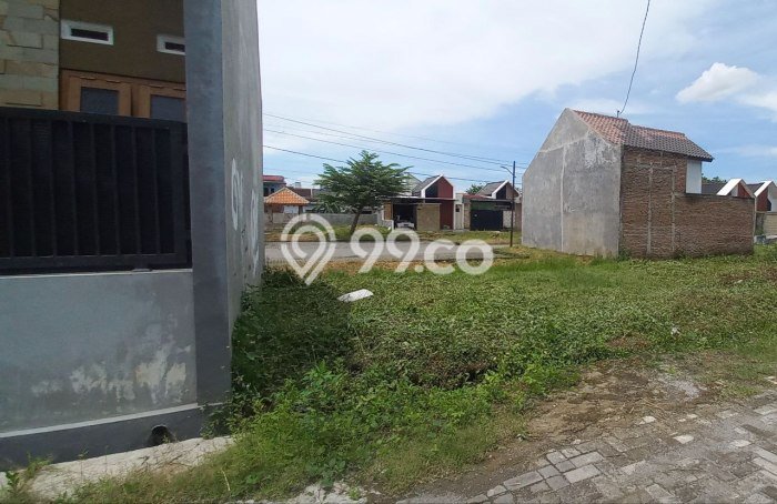 Jarang Ada! Tanah di Baki Punya Luas 81m2 SHM Jarang Ada! Tanah di Baki Punya Luas 81m2 SHM