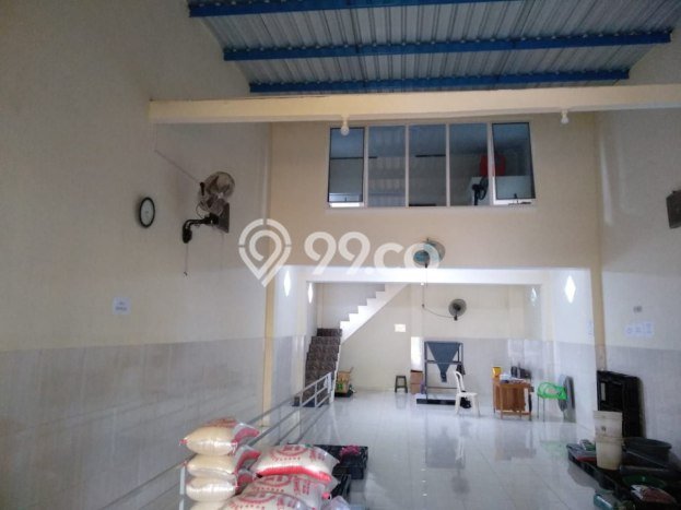 FOR SALE! Ruko di Colomadu Karanganyar, LT 144m2, LB 180m2 FOR SALE! Ruko di Colomadu Karanganyar, LT 144m2, LB 180m2
