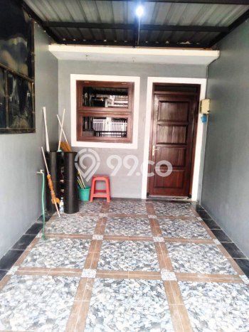 Lokasi strategis! Rumah siap pakai dikontrakkan di Colomadu LB 91m2 Lokasi strategis! Rumah siap pakai dikontrakkan di Colomadu LB 91m2