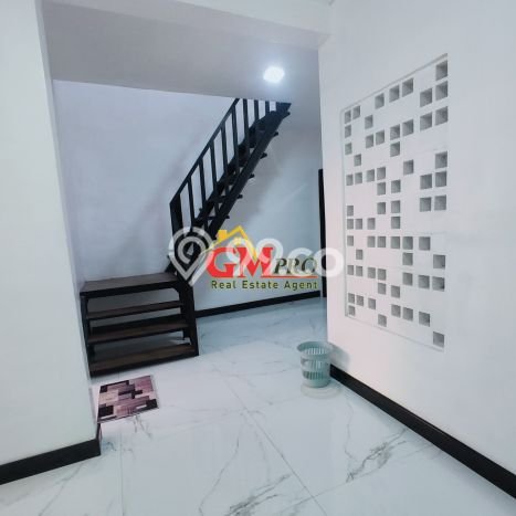 PRIME LOCATION! Rumah Strategis di Margahayu, LT 105m² Bangunan 160m² PRIME LOCATION! Rumah Strategis di Margahayu, LT 105m² Bangunan 160m²