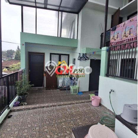 Rumah Elit Modern Tanpa Renovasi di Sarijadi Bandung Rumah Elit Modern Tanpa Renovasi di Sarijadi Bandung