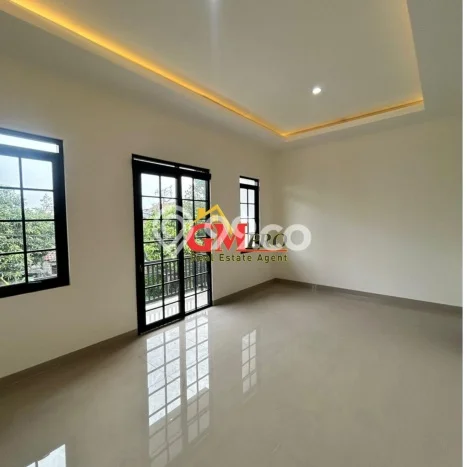 Rumah Modern 4 Kamar LT 120m2 di Turangga Rumah Modern 4 Kamar LT 120m2 di Turangga