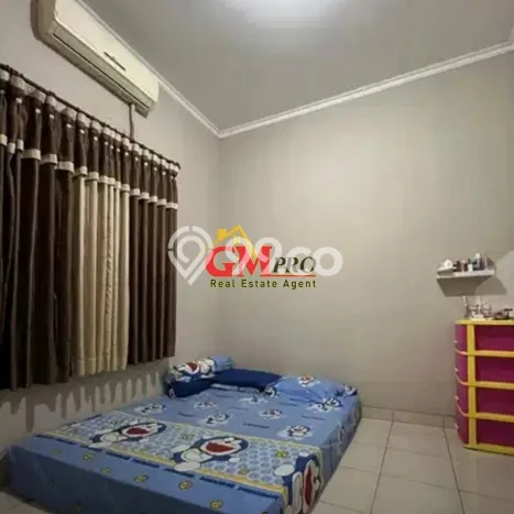 For Sale Rumah 4 Kamar Lokasi Ideal Bagus dan Strategis di Antapani For Sale Rumah 4 Kamar Lokasi Ideal Bagus dan Strategis di Antapani