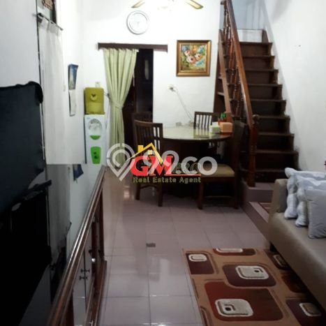 Rumah Asri 4 KT di Sarijadi, Bandung - Luas Tanah 100m² Rumah Asri 4 KT di Sarijadi, Bandung - Luas Tanah 100m²