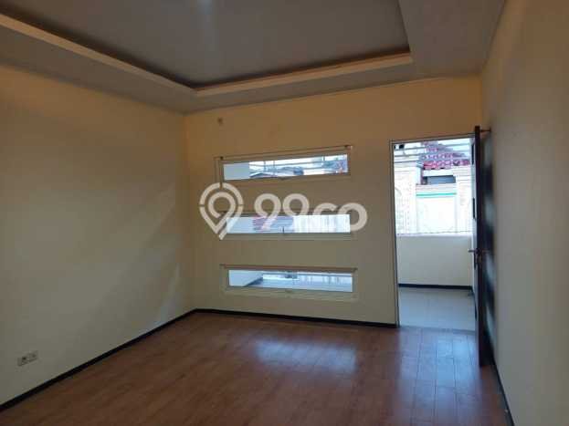 HARGA SPESIAL! Rumah di , Surabaya, LT 76m2m² LB 140m2m² BISA KPR! HARGA SPESIAL! Rumah di , Surabaya, LT 76m2m² LB 140m2m² BISA KPR!