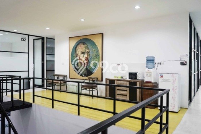 Unit Ruko Dijual di Wiyung Surabaya Luas Tanah 1105m2, Luas Bangunan 900m2 Unit Ruko Dijual di Wiyung Surabaya Luas Tanah 1105m2, Luas Bangunan 900m2