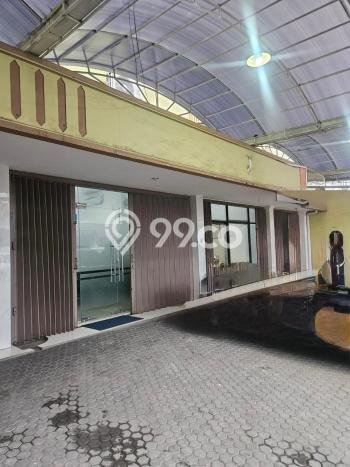 Area Ramai! Ruko Dijual di Sawahan untuk Bisnis Luas Bangunan 507m2 Area Ramai! Ruko Dijual di Sawahan untuk Bisnis Luas Bangunan 507m2