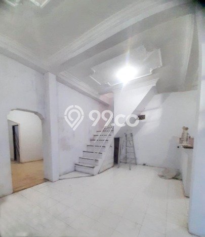 Dijual Cepat Rumah Bagus Siap Huni LB 325m2 di Karanganyar, Karanganyar Dijual Cepat Rumah Bagus Siap Huni LB 325m2 di Karanganyar, Karanganyar