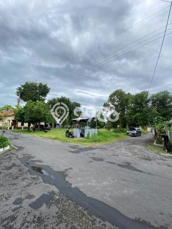 Tanah Kavling di Jaten Dijual dengan Luas 2323m2 Tanah Kavling di Jaten Dijual dengan Luas 2323m2