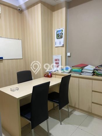Unit Ruko Dijual di Jakarta Barat LT 81m2 & LB 400m2 Unit Ruko Dijual di Jakarta Barat LT 81m2 & LB 400m2