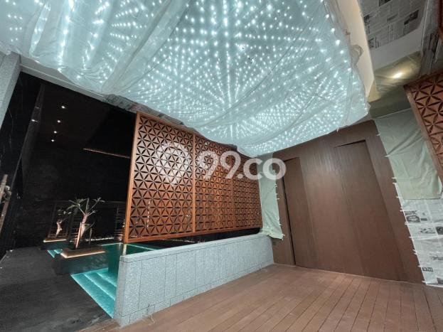 For Sale! Luxury House LT 600m2 Desain Modern di Pantai Indah Kapuk For Sale! Luxury House LT 600m2 Desain Modern di Pantai Indah Kapuk