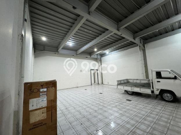 Gudang Dijual di Jakarta Utara LT 504m2 & LB 1000m2 Lokasi Terbaik! Gudang Dijual di Jakarta Utara LT 504m2 & LB 1000m2 Lokasi Terbaik!