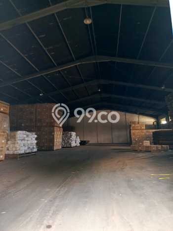 Gudang disewakan lokasi strategis Karawaci Tangerang 865m2 Gudang disewakan lokasi strategis Karawaci Tangerang 865m2