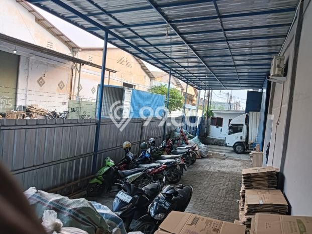 Disewakan Gudang di Kawasan Ramai Dadap Luas 1000m2 Disewakan Gudang di Kawasan Ramai Dadap Luas 1000m2