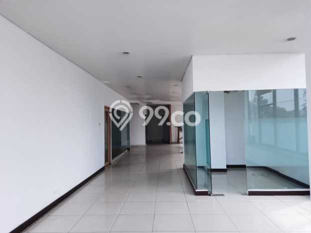 Ruko untuk Disewa di Pusat Tangerang Luas Bangunan 180m2 Ruko untuk Disewa di Pusat Tangerang Luas Bangunan 180m2