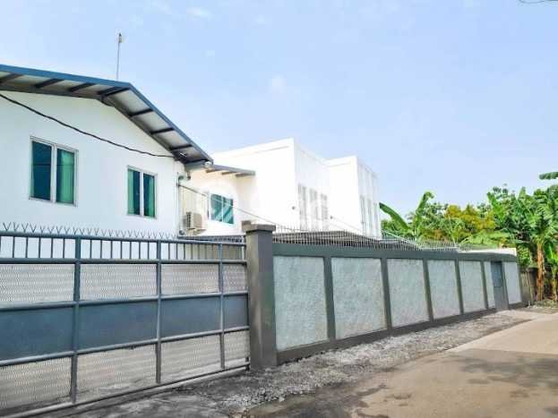 FOR SALE! Gudang di Setu Tangerang Selatan, LT 932m2, LB 648m2 FOR SALE! Gudang di Setu Tangerang Selatan, LT 932m2, LB 648m2