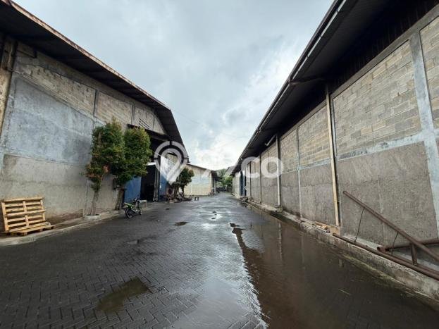 Gudang Paling Dicari LB 4000m2 Dijual di Legok Gudang Paling Dicari LB 4000m2 Dijual di Legok