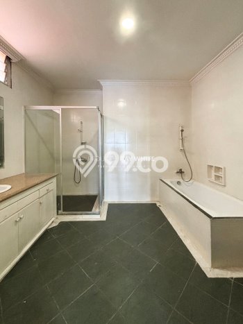 Hunian Modern Untuk Disewakan di Kemang Jakarta Selatan 3 KT & 3 KM Hunian Modern Untuk Disewakan di Kemang Jakarta Selatan 3 KT & 3 KM