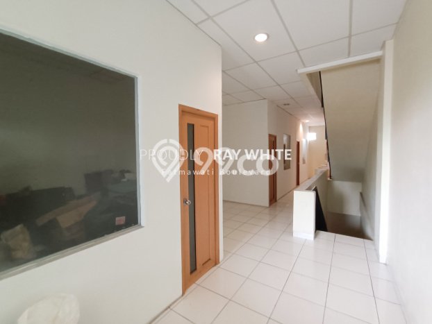 Ruko Bagus Dijual LB 210m2 Lokasi Strategis Jakarta Selatan Area Cocok untuk Berbisnis Ruko Bagus Dijual LB 210m2 Lokasi Strategis Jakarta Selatan Area Cocok untuk Berbisnis