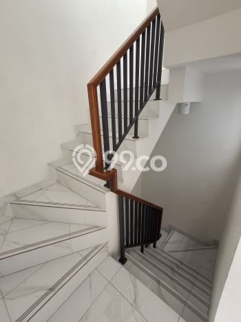 Rumah Modern Cantik 4 KT Bisa Langsung Pindah di Cikupa Rumah Modern Cantik 4 KT Bisa Langsung Pindah di Cikupa