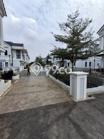 Rumah Modern Cantik 4 KT Bisa Langsung Pindah di Cikupa Rumah Modern Cantik 4 KT Bisa Langsung Pindah di Cikupa