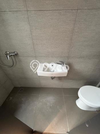 Hunian Nyaman Asri 4 KT Siap Pakai di Summarecon Tangerang Tangerang Hunian Nyaman Asri 4 KT Siap Pakai di Summarecon Tangerang Tangerang