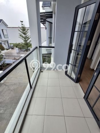 Rumah Modern Cantik 4 KT Bisa Langsung Pindah di Cikupa Rumah Modern Cantik 4 KT Bisa Langsung Pindah di Cikupa